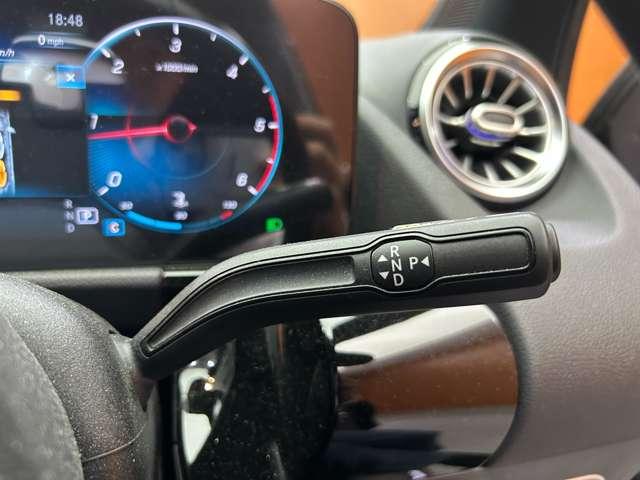 ＧＬＡクラス ＧＬＡ２００ｄ　４マチック　ＡＭＧライン　１オーナー　ＲＳＰ　純正ナビ　３６０°カメラ　ＡＣＣ　ＢＳＭ　ハーフレザーシート　シートヒーター　パワーシート　ＬＥＤヘッドライト　ハイビームアシスト　アンビエントライト　電動リアゲート　ドラレコ（25枚目）