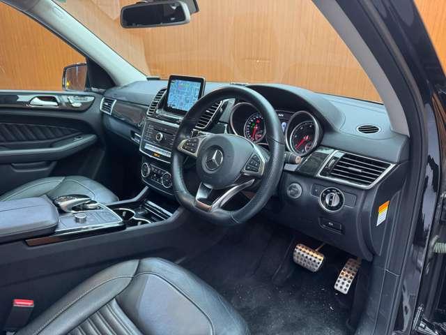ＧＬＥ ＧＬＥ３５０ｄ　４マチックスポーツ　パノラマＳＲ　純正ナビ　３６０°カメラ　ＡＣＣ　ＢＳＭ　黒革　シートヒーター　パワーシート　ｈ／ｋサウンド　ＬＥＤヘッドライト　オートライト　電動リアゲート　レーンキーピングアシスト　ＥＴＣ（5枚目）
