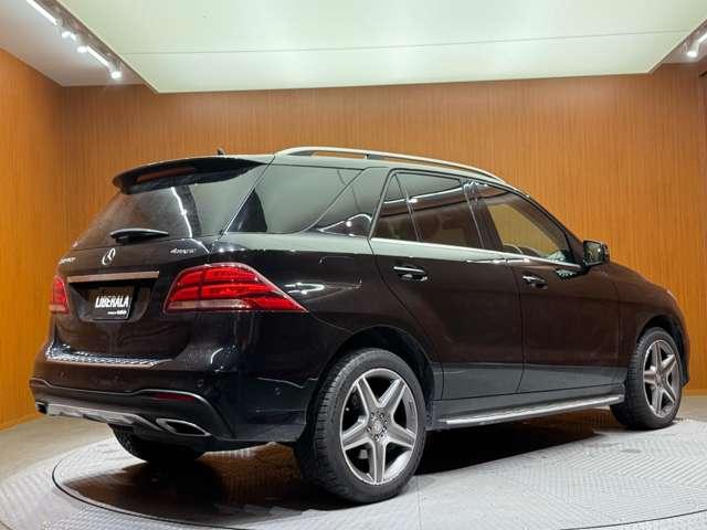 ＧＬＥ ＧＬＥ３５０ｄ　４マチックスポーツ　パノラマＳＲ　純正ナビ　３６０°カメラ　ＡＣＣ　ＢＳＭ　黒革　シートヒーター　パワーシート　ｈ／ｋサウンド　ＬＥＤヘッドライト　オートライト　電動リアゲート　レーンキーピングアシスト　ＥＴＣ（60枚目）