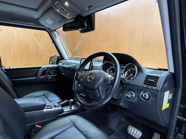 Ｇクラス Ｇ３５０　ブルーテック　ラグジュアリーＰＫＧ　ＳＲ　１オーナー　純正ナビ　バックカメラ　ＡＣＣ　黒革　シートヒーター　メモリーパワーシート　ｈ／ｋサウンド　ＢＳＭ　キセノンヘッドライト　オートライト　純正１８インチＡＷ（5枚目）