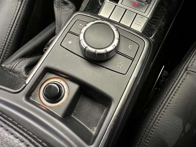 Ｇクラス Ｇ３５０　ブルーテック　ラグジュアリーＰＫＧ　ＳＲ　１オーナー　純正ナビ　バックカメラ　ＡＣＣ　黒革　シートヒーター　メモリーパワーシート　ｈ／ｋサウンド　ＢＳＭ　キセノンヘッドライト　オートライト　純正１８インチＡＷ（15枚目）