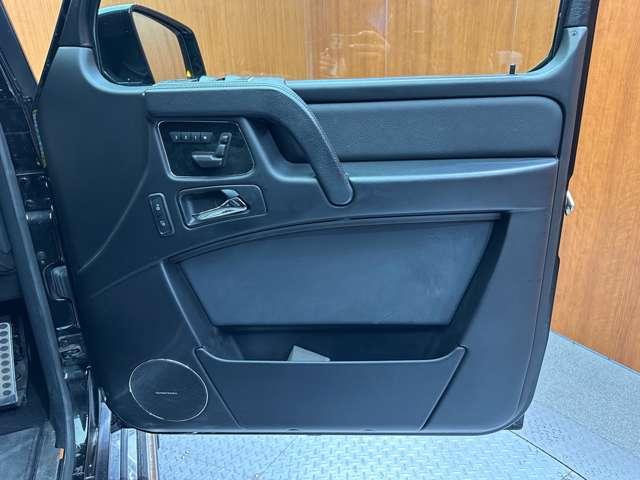 Ｇクラス Ｇ３５０　ブルーテック　ラグジュアリーＰＫＧ　ＳＲ　１オーナー　純正ナビ　バックカメラ　ＡＣＣ　黒革　シートヒーター　メモリーパワーシート　ｈ／ｋサウンド　ＢＳＭ　キセノンヘッドライト　オートライト　純正１８インチＡＷ（39枚目）