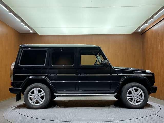 Ｇクラス Ｇ３５０　ブルーテック　ラグジュアリーＰＫＧ　ＳＲ　１オーナー　純正ナビ　バックカメラ　ＡＣＣ　黒革　シートヒーター　メモリーパワーシート　ｈ／ｋサウンド　ＢＳＭ　キセノンヘッドライト　オートライト　純正１８インチＡＷ（46枚目）