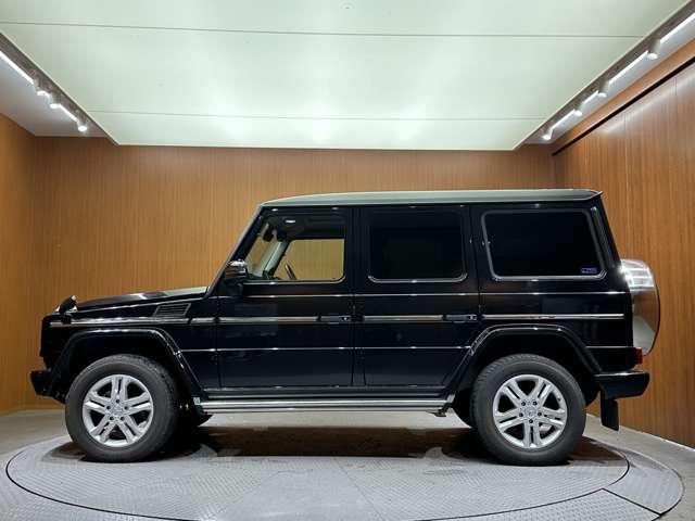 Ｇクラス Ｇ３５０　ブルーテック　ラグジュアリーＰＫＧ　ＳＲ　１オーナー　純正ナビ　バックカメラ　ＡＣＣ　黒革　シートヒーター　メモリーパワーシート　ｈ／ｋサウンド　ＢＳＭ　キセノンヘッドライト　オートライト　純正１８インチＡＷ（47枚目）