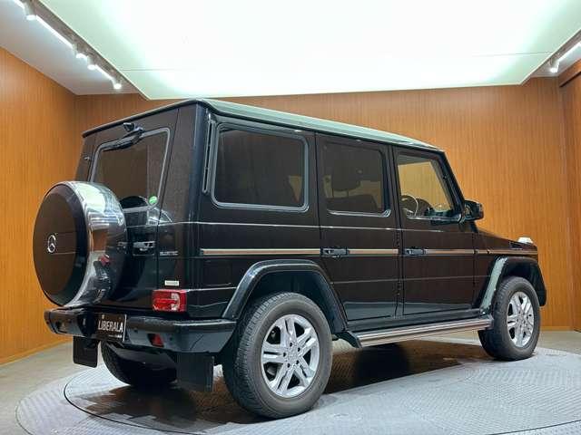 Ｇクラス Ｇ３５０　ブルーテック　ラグジュアリーＰＫＧ　ＳＲ　１オーナー　純正ナビ　バックカメラ　ＡＣＣ　黒革　シートヒーター　メモリーパワーシート　ｈ／ｋサウンド　ＢＳＭ　キセノンヘッドライト　オートライト　純正１８インチＡＷ（50枚目）