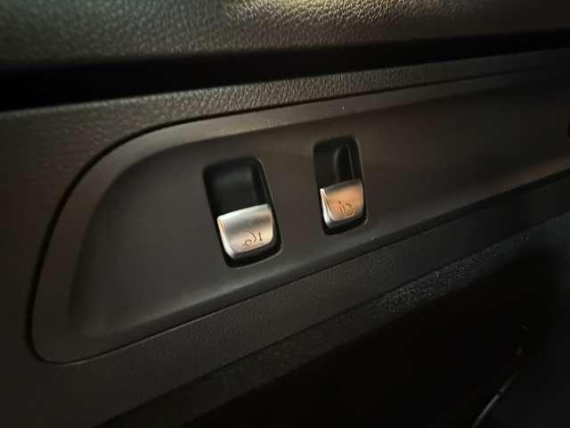 ＧＬＣ ＧＬＣ２２０ｄ　４マチック　ＡＭＧライン　レザーエクスクルーシブＰＫＧ　サンルーフ　黒革シート　ベンチレーション　シートヒーター　パワーシート　Ｂｕｒｍｅｓｔｅｒ　３６０°カメラ　ＨＵＤ　エアバランスＰＫＧ　電動リアゲート　レーダーセーフティ（50枚目）