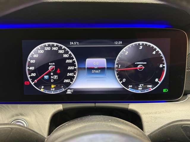 ＣＬＳクラス ＣＬＳ２２０ｄ　スポーツ　エクスクルーシブパッケージ　サンルーフ　黒革シート　３６０°カメラ　ベンチレーション　シートヒーター　パワーシート　ＨＵＤ　パワートランク　Ｂｕｒｍｅｓｔｅｒ　レーダーセーフティＰＫＧ　エアバランスＰＫＧ　キーレスゴー（19枚目）