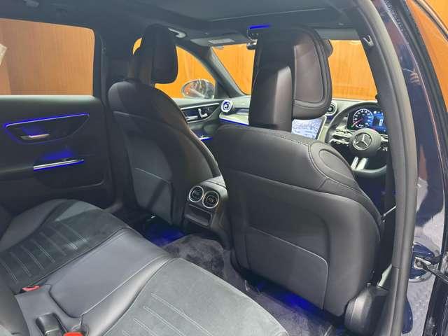 Ｃクラスステーションワゴン Ｃ２２０ｄ　ワゴンアバンギャルド　ＡＭＧライン　パノラマＳＲ　ベーシックＰＫＧ　１オーナー　ＨＵＤ　ナビ　３６０°カメラ　ＡＣＣ　ＢＳＭ　ハーフレザーシート　シートヒーター　パワーシート　パーキングアシスト　ＬＥＤヘッドライト　オートライト（8枚目）