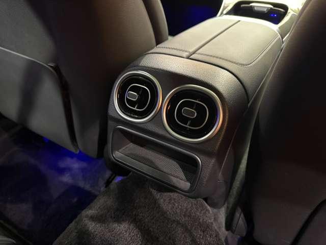 Ｃクラスステーションワゴン Ｃ２２０ｄ　ワゴンアバンギャルド　ＡＭＧライン　パノラマＳＲ　ベーシックＰＫＧ　１オーナー　ＨＵＤ　ナビ　３６０°カメラ　ＡＣＣ　ＢＳＭ　ハーフレザーシート　シートヒーター　パワーシート　パーキングアシスト　ＬＥＤヘッドライト　オートライト（40枚目）