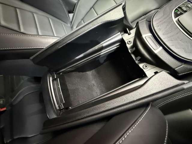 Eクラスステーションワゴン E220d ステーションワゴン スポーツ AMGラインインテリアPKG エクスクルーシブPKG パノラマSR 純正ナビ 360°カメラ HUD ACC 黒革 シートヒーター Burmesterサウンド LEDヘッドライト ハイビームアシスト(17枚目)