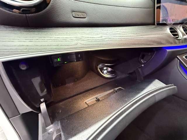 Eクラスステーションワゴン E220d ステーションワゴン スポーツ AMGラインインテリアPKG エクスクルーシブPKG パノラマSR 純正ナビ 360°カメラ HUD ACC 黒革 シートヒーター Burmesterサウンド LEDヘッドライト ハイビームアシスト(35枚目)