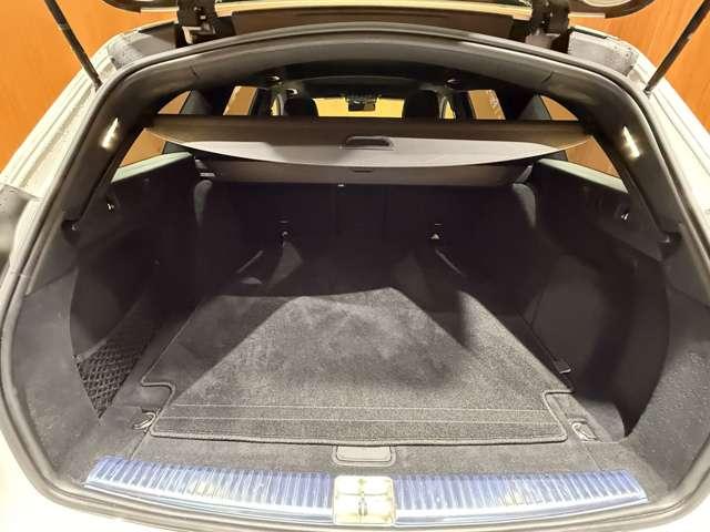 Eクラスステーションワゴン E220d ステーションワゴン スポーツ AMGラインインテリアPKG エクスクルーシブPKG パノラマSR 純正ナビ 360°カメラ HUD ACC 黒革 シートヒーター Burmesterサウンド LEDヘッドライト ハイビームアシスト(45枚目)