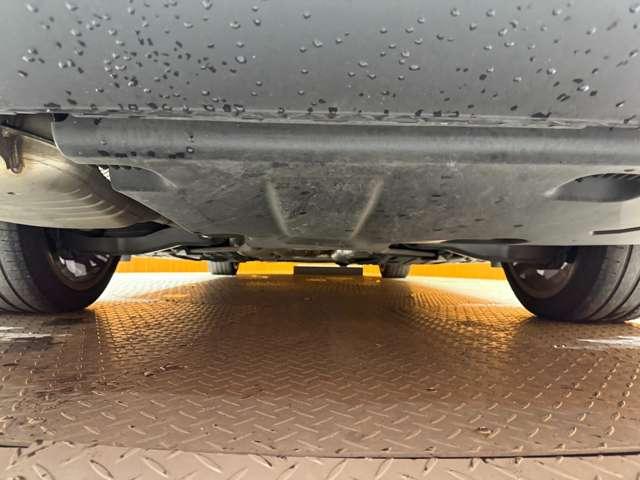 Eクラスステーションワゴン E220d ステーションワゴン スポーツ AMGラインインテリアPKG エクスクルーシブPKG パノラマSR 純正ナビ 360°カメラ HUD ACC 黒革 シートヒーター Burmesterサウンド LEDヘッドライト ハイビームアシスト(66枚目)