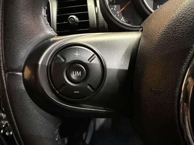 ＭＩＮＩ クーパーＤ　ストリートスタイル　黒革シート　専用アルミホイール　純正ナビ　バックカメラ　ＰＤＣ　コンフォートアクセス　シートヒーター　ペッパーＰＫＧ　ＬＥＤヘッドライト　ＥＴＣ（21枚目）