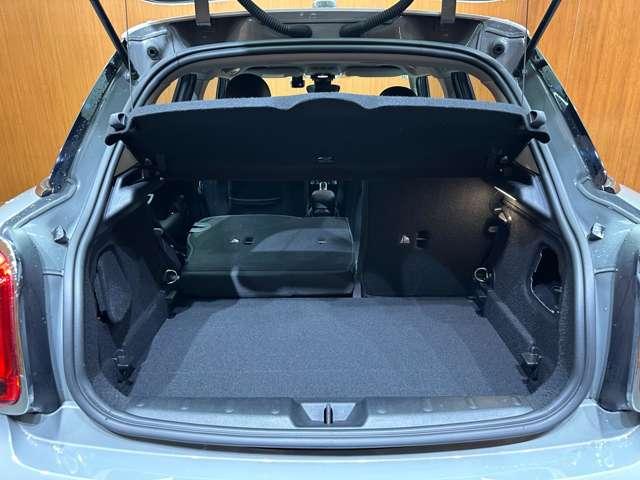 ＭＩＮＩ クーパーＤ　ストリートスタイル　黒革シート　専用アルミホイール　純正ナビ　バックカメラ　ＰＤＣ　コンフォートアクセス　シートヒーター　ペッパーＰＫＧ　ＬＥＤヘッドライト　ＥＴＣ（40枚目）