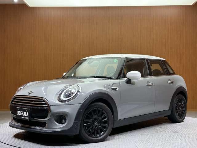 ＭＩＮＩ クーパーＤ　ストリートスタイル　黒革シート　専用アルミホイール　純正ナビ　バックカメラ　ＰＤＣ　コンフォートアクセス　シートヒーター　ペッパーＰＫＧ　ＬＥＤヘッドライト　ＥＴＣ（47枚目）