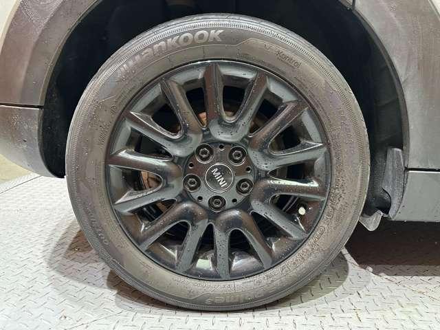 ＭＩＮＩ クーパーＤ　ストリートスタイル　黒革シート　専用アルミホイール　純正ナビ　バックカメラ　ＰＤＣ　コンフォートアクセス　シートヒーター　ペッパーＰＫＧ　ＬＥＤヘッドライト　ＥＴＣ（53枚目）