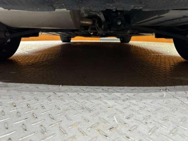 ＭＩＮＩ クーパーＤ　ストリートスタイル　黒革シート　専用アルミホイール　純正ナビ　バックカメラ　ＰＤＣ　コンフォートアクセス　シートヒーター　ペッパーＰＫＧ　ＬＥＤヘッドライト　ＥＴＣ（59枚目）