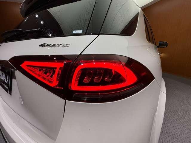 GLE GLE400d 4マチックスポーツ パノラマSR 1オーナー HUD 純正ナビ 360°カメラ ACC 黒革 シートヒーター ベンチレーション パワーシート LEDヘッドライト ハイビームアシスト 電動リアゲート ドライブレコーダー(72枚目)