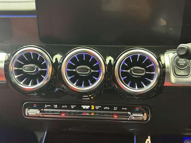 ＧＬＢ ＧＬＢ２００ｄ　４マチック　ＡＭＧライン　パノラマＳＲ　ＡＭＧレザーエクスクルーシブＰＫＧ　純正ナビ　３６０°カメラ　ＡＣＣ　ＢＳＭ　シートヒーター　パワーシート　ＬＥＤヘッドライト　ハイビームアシスト　電動リアゲート　ＥＴＣ　パドルシフト（13枚目）