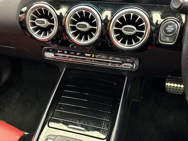 ＧＬＡクラス ＧＬＡ２００ｄ　４マチック　ＡＭＧライン　パノラマＳＲ　ＡＭＧレザーＥＸＣ　アドバンスドＰ　ＨＵＤ　純正ナビ　３６０°カメラ　ＡＣＣ　ＢＳＭ　シートヒーター　パワーシート　ＬＥＤヘッドライト　オートライト　電動リアゲート　パーキングアシスト（15枚目）