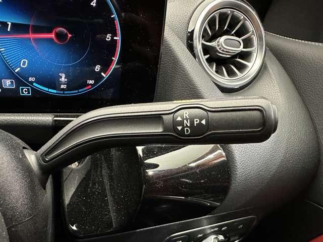 ＧＬＡクラス ＧＬＡ２００ｄ　４マチック　ＡＭＧライン　パノラマＳＲ　ＡＭＧレザーＥＸＣ　アドバンスドＰ　ＨＵＤ　純正ナビ　３６０°カメラ　ＡＣＣ　ＢＳＭ　シートヒーター　パワーシート　ＬＥＤヘッドライト　オートライト　電動リアゲート　パーキングアシスト（23枚目）