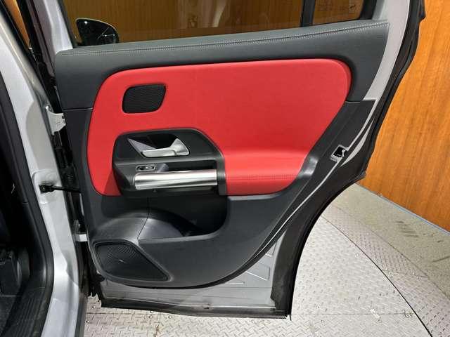 ＧＬＡクラス ＧＬＡ２００ｄ　４マチック　ＡＭＧライン　パノラマＳＲ　ＡＭＧレザーＥＸＣ　アドバンスドＰ　ＨＵＤ　純正ナビ　３６０°カメラ　ＡＣＣ　ＢＳＭ　シートヒーター　パワーシート　ＬＥＤヘッドライト　オートライト　電動リアゲート　パーキングアシスト（43枚目）