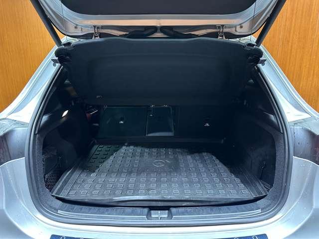 ＧＬＡクラス ＧＬＡ２００ｄ　４マチック　ＡＭＧライン　パノラマＳＲ　ＡＭＧレザーＥＸＣ　アドバンスドＰ　ＨＵＤ　純正ナビ　３６０°カメラ　ＡＣＣ　ＢＳＭ　シートヒーター　パワーシート　ＬＥＤヘッドライト　オートライト　電動リアゲート　パーキングアシスト（46枚目）