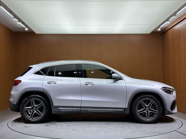 ＧＬＡクラス ＧＬＡ２００ｄ　４マチック　ＡＭＧライン　パノラマＳＲ　ＡＭＧレザーＥＸＣ　アドバンスドＰ　ＨＵＤ　純正ナビ　３６０°カメラ　ＡＣＣ　ＢＳＭ　シートヒーター　パワーシート　ＬＥＤヘッドライト　オートライト　電動リアゲート　パーキングアシスト（51枚目）
