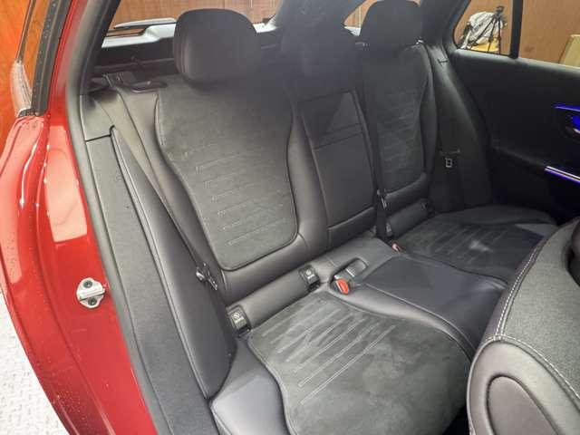 Ｃクラスステーションワゴン Ｃ２２０ｄ　ワゴンアバンギャルド　ＡＭＧライン　パノラマＳＲ　ベーシックＰＫＧ　１オーナー　ＨＵＤ　純正ナビ　３６０°カメラ　ＡＣＣ　ＢＳＭ　半革　シートヒーター　パワーシート　ＬＥＤヘッドライト　ハイビームアシスト　電動リアゲート　ＥＴＣ（9枚目）