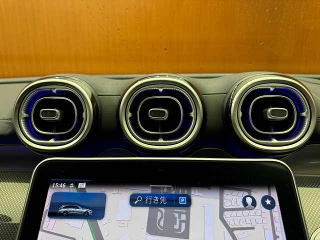 Ｃクラスステーションワゴン Ｃ２２０ｄ　ワゴンアバンギャルド　ＡＭＧライン　パノラマＳＲ　ベーシックＰＫＧ　１オーナー　ＨＵＤ　純正ナビ　３６０°カメラ　ＡＣＣ　ＢＳＭ　半革　シートヒーター　パワーシート　ＬＥＤヘッドライト　ハイビームアシスト　電動リアゲート　ＥＴＣ（15枚目）