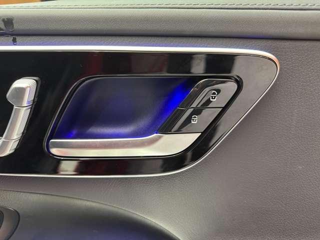 Ｃクラスステーションワゴン Ｃ２２０ｄ　ワゴンアバンギャルド　ＡＭＧライン　パノラマＳＲ　ベーシックＰＫＧ　１オーナー　ＨＵＤ　純正ナビ　３６０°カメラ　ＡＣＣ　ＢＳＭ　半革　シートヒーター　パワーシート　ＬＥＤヘッドライト　ハイビームアシスト　電動リアゲート　ＥＴＣ（29枚目）