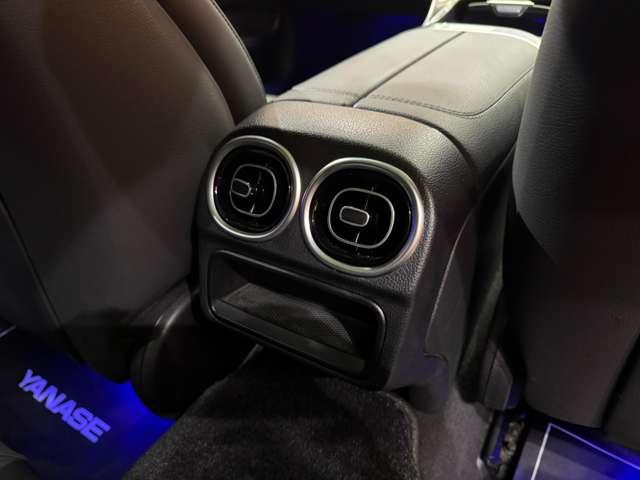 Ｃクラスステーションワゴン Ｃ２２０ｄ　ワゴンアバンギャルド　ＡＭＧライン　パノラマＳＲ　ベーシックＰＫＧ　１オーナー　ＨＵＤ　純正ナビ　３６０°カメラ　ＡＣＣ　ＢＳＭ　半革　シートヒーター　パワーシート　ＬＥＤヘッドライト　ハイビームアシスト　電動リアゲート　ＥＴＣ（40枚目）