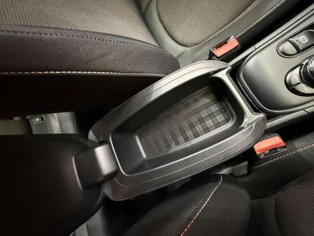 MINI クロスオーバー バッキンガム インテリジェントセーフティ 純正ナビ クルーズコントロール LEDヘッドライト オートライト スマートキー 純正16インチAW ETC 横滑り防止機能 アイドリングストップ Bluetooth(15枚目)