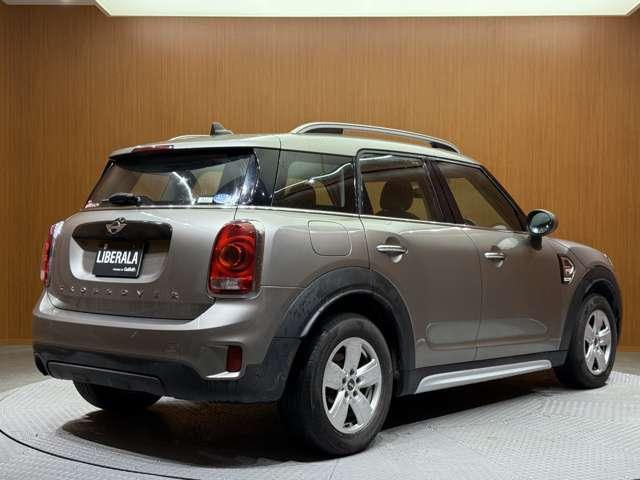 MINI クロスオーバー バッキンガム インテリジェントセーフティ 純正ナビ クルーズコントロール LEDヘッドライト オートライト スマートキー 純正16インチAW ETC 横滑り防止機能 アイドリングストップ Bluetooth(49枚目)