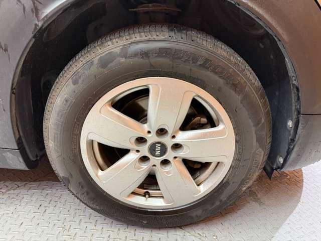 MINI クロスオーバー バッキンガム インテリジェントセーフティ 純正ナビ クルーズコントロール LEDヘッドライト オートライト スマートキー 純正16インチAW ETC 横滑り防止機能 アイドリングストップ Bluetooth(53枚目)