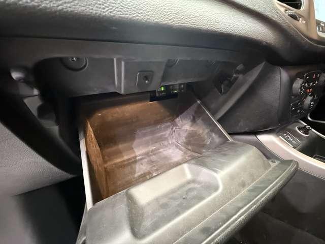 ジープ・コンパス ロンジチュード ACC 純正ナビ バックカメラ パーキングアシスト レーンアシスト ブラインドスポットアシスト ヒーテッドドアミラー 純正17インチAW ETC 電動パーキングブレーキ 横滑り防止機能(28枚目)