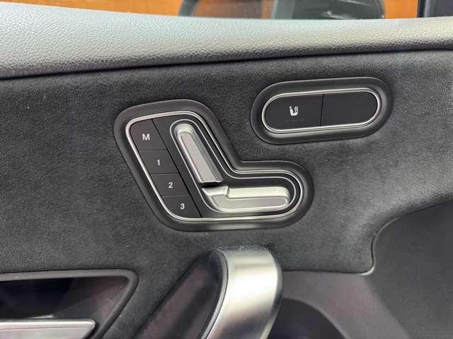 Ａクラス Ａ２００ｄ　ＡＭＧライン　ＡＣＣ　半革　ナビ　ＴＶ　Ｂカメラ　Ｂｌｕｅｔｏｏｔｈ接続　電動シート　シートＨ　ＬＥＤヘッドライト　ハイビームアシスト　アクティブパーキングアシスト　衝突軽減Ｂ　ＢＳＭ　ＬＫＡ　ドラレコ　ＥＴＣ（34枚目）