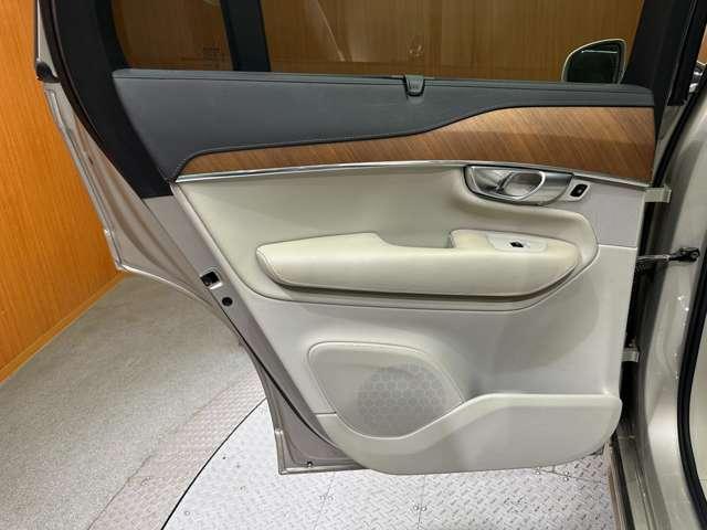 XC90 D5 AWD インスクリプション 白革シート harmankardonサウンド HUD ACC ナビ TV 360°Bluetooth接続 シートヒーター ステアリングH 自動駐車 電動リアゲート 衝突軽減B BSM LKA ETC(47枚目)