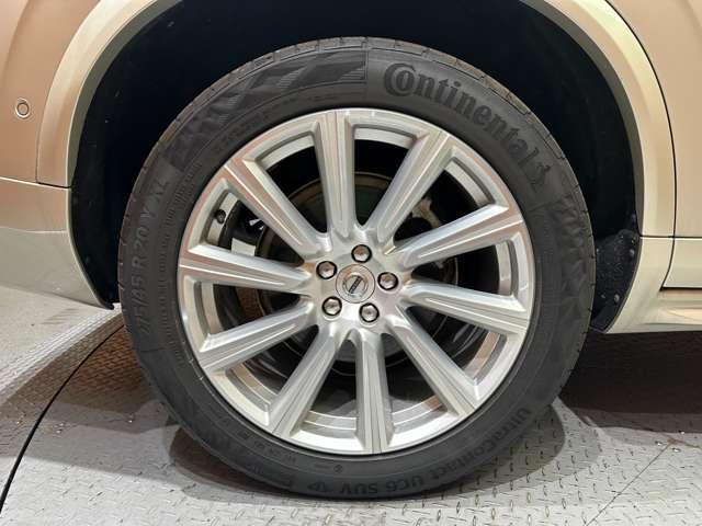 XC90 D5 AWD インスクリプション 白革シート harmankardonサウンド HUD ACC ナビ TV 360°Bluetooth接続 シートヒーター ステアリングH 自動駐車 電動リアゲート 衝突軽減B BSM LKA ETC(67枚目)