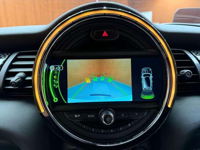 MINI ジョンクーパーワークス ペッパーPKG クルーズコントロール HUD コンビ革シート ナビ Bカメラ Bluetooth接続 PDC LEDヘッドライト ユニオンジャックテールランプ コンフォートアクセス ETC ドラレコ(10枚目)