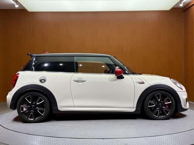 MINI ジョンクーパーワークス ペッパーPKG クルーズコントロール HUD コンビ革シート ナビ Bカメラ Bluetooth接続 PDC LEDヘッドライト ユニオンジャックテールランプ コンフォートアクセス ETC ドラレコ(46枚目)