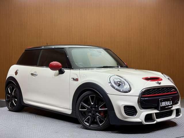 MINI ジョンクーパーワークス ペッパーPKG クルーズコントロール HUD コンビ革シート ナビ Bカメラ Bluetooth接続 PDC LEDヘッドライト ユニオンジャックテールランプ コンフォートアクセス ETC ドラレコ(48枚目)