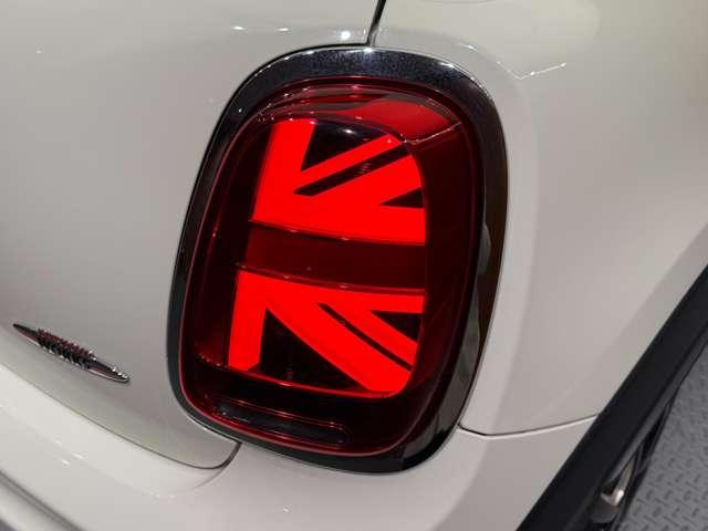 MINI ジョンクーパーワークス ペッパーPKG クルーズコントロール HUD コンビ革シート ナビ Bカメラ Bluetooth接続 PDC LEDヘッドライト ユニオンジャックテールランプ コンフォートアクセス ETC ドラレコ(57枚目)