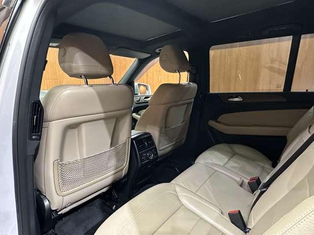 ＧＬクラス ＧＬ３５０　ブルテク４マチックレザーエクスクルシブＰ　パノラマＳＲ　白革シート　ディストロニックプラス　ナビ　ＴＶ　３６０°カメラ　電動リアゲート　パワーシート　シートＨ　　キーレスゴー　　レーンアシスト　ブラインドスポット　ＥＴＣ　レーダーセーフティＰ（42枚目）