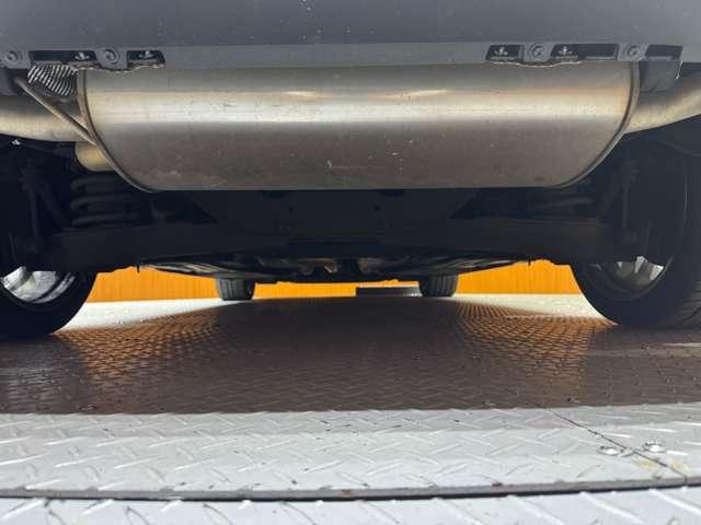 Ｖ６０ Ｄ４　クラシック　サンルーフ　純正ナビ　バックカメラ　ＰＤＣ　ＡＣＣ　ＢＬＩＳ　黒革　シートヒーター　パワーシート　キセノンヘッドライト　オートライト　ＥＴＣ　レーンキーピングエイド　アイドリングストップ（66枚目）