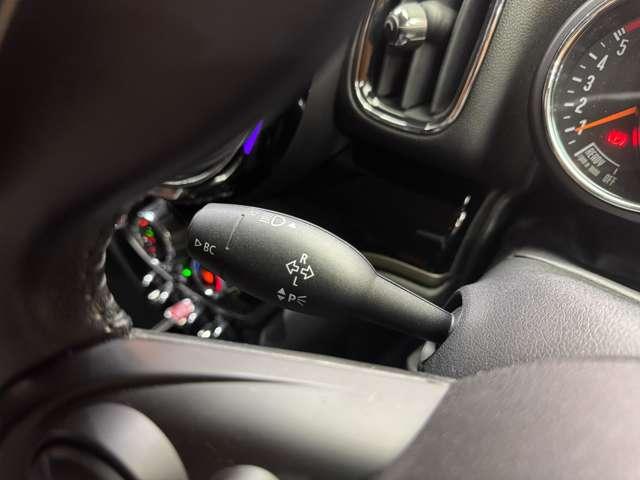 ＭＩＮＩ クーパーＤ　クロスオーバー　ＡＣＣ　純正ナビ　バックカメラ　リアＰＤＣ　衝突軽減Ｂ　Ｂｌｕｅｔｏｏｔｈ　ＬＥＤヘッドライト　オートライト　ＥＴＣ　純正１７インチＡＷ　横滑り防止機能　アイドリングストップ　電動リアゲート（24枚目）