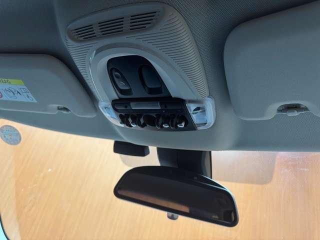 ＭＩＮＩ クーパーＤ　クロスオーバー　ＡＣＣ　純正ナビ　バックカメラ　リアＰＤＣ　衝突軽減Ｂ　Ｂｌｕｅｔｏｏｔｈ　ＬＥＤヘッドライト　オートライト　ＥＴＣ　純正１７インチＡＷ　横滑り防止機能　アイドリングストップ　電動リアゲート（30枚目）