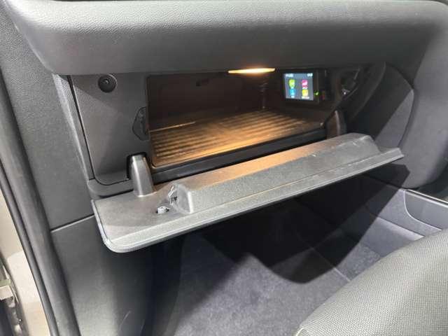 ＭＩＮＩ クーパーＤ　クロスオーバー　ＡＣＣ　純正ナビ　バックカメラ　リアＰＤＣ　衝突軽減Ｂ　Ｂｌｕｅｔｏｏｔｈ　ＬＥＤヘッドライト　オートライト　ＥＴＣ　純正１７インチＡＷ　横滑り防止機能　アイドリングストップ　電動リアゲート（35枚目）