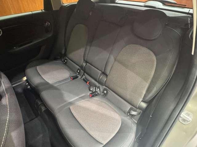 ＭＩＮＩ クーパーＤ　クロスオーバー　ＡＣＣ　純正ナビ　バックカメラ　リアＰＤＣ　衝突軽減Ｂ　Ｂｌｕｅｔｏｏｔｈ　ＬＥＤヘッドライト　オートライト　ＥＴＣ　純正１７インチＡＷ　横滑り防止機能　アイドリングストップ　電動リアゲート（41枚目）